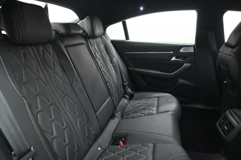 プジョー 508 GT ﾌﾞﾙｰHDi ﾌﾟﾚﾐｱﾑﾚｻﾞｰｴﾃﾞｨｼｮﾝ　特別仕様車 ﾌﾞﾗｯｸﾅｯﾊﾟﾚｻﾞｰ 専用19ｲﾝﾁAW ACC BSM 赤革 ﾊﾟﾉﾗﾏSR 純正ﾅﾋﾞ 360ｶﾒﾗ ﾅｲﾄﾋﾞｼﾞｮﾝ FOCALｽﾋﾟｰｶｰ 　2年保証付