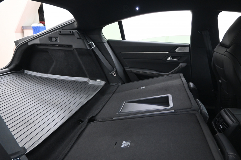 プジョー 508 GT ﾌﾞﾙｰHDi ﾌﾟﾚﾐｱﾑﾚｻﾞｰｴﾃﾞｨｼｮﾝ　特別仕様車 ﾌﾞﾗｯｸﾅｯﾊﾟﾚｻﾞｰ 専用19ｲﾝﾁAW ACC BSM 赤革 ﾊﾟﾉﾗﾏSR 純正ﾅﾋﾞ 360ｶﾒﾗ ﾅｲﾄﾋﾞｼﾞｮﾝ FOCALｽﾋﾟｰｶｰ 　2年保証付