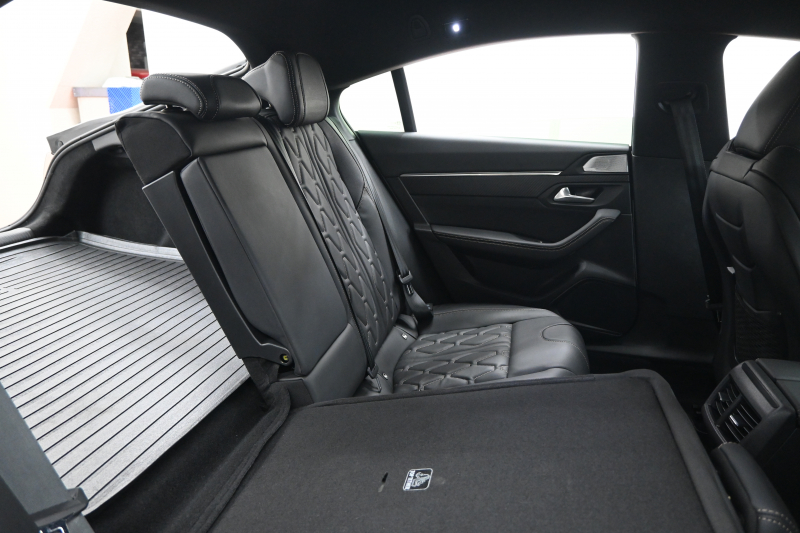 プジョー 508 GT ﾌﾞﾙｰHDi ﾌﾟﾚﾐｱﾑﾚｻﾞｰｴﾃﾞｨｼｮﾝ　特別仕様車 ﾌﾞﾗｯｸﾅｯﾊﾟﾚｻﾞｰ 専用19ｲﾝﾁAW ACC BSM 赤革 ﾊﾟﾉﾗﾏSR 純正ﾅﾋﾞ 360ｶﾒﾗ ﾅｲﾄﾋﾞｼﾞｮﾝ FOCALｽﾋﾟｰｶｰ 　2年保証付