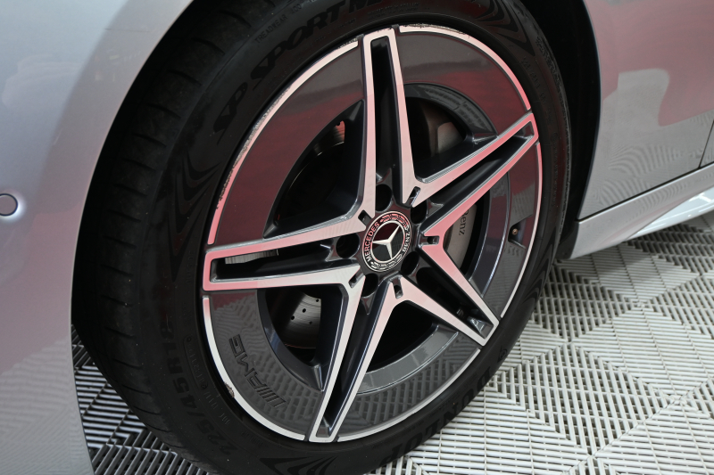 メルセデスベンツ Cクラス C200ｽﾃｰｼｮﾝﾜｺﾞﾝ AVG ﾚｻﾞｰEXｸﾙ&RSP AMGﾗｲﾝP ﾍﾞｰｼｯｸP　ACC 黒革 ﾊﾟﾉﾗﾏSR 純正ﾅﾋﾞ ﾌﾙｾｸﾞ Carplay ｱﾝﾋﾞｴﾝﾄﾗｲﾄ 純正18ｲﾝﾁAW ﾘｱｱｸｽﾙｽﾃｱﾘﾝｸﾞ　2年保証付