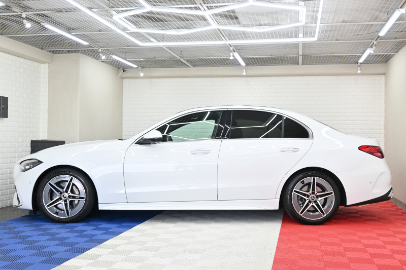 メルセデスベンツ Cクラス C220d AVG ﾍﾞｰｼｯｸ&ﾚｰﾀﾞｰｾｰﾌﾃｨP　1ｵﾅ ACC ﾘｱｱｸｽﾙ Pｽﾀ ECO  ﾊｰﾌ革 HDDﾅﾋﾞTV 360ｶﾒﾗ Carplay AMGｴｱﾛ&18ｲﾝﾁAW LEDﾗｲﾄ　新車保証付