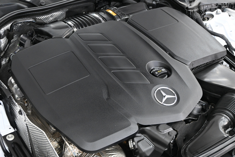 メルセデスベンツ Cクラス C220d AVG ﾍﾞｰｼｯｸ&ﾚｰﾀﾞｰｾｰﾌﾃｨP　1ｵﾅ ACC ﾘｱｱｸｽﾙ Pｽﾀ ECO  ﾊｰﾌ革 HDDﾅﾋﾞTV 360ｶﾒﾗ Carplay AMGｴｱﾛ&18ｲﾝﾁAW LEDﾗｲﾄ　新車保証付