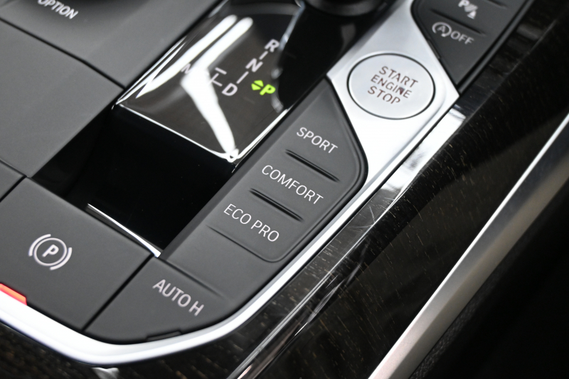 BMW 4シリーズ 420i ｸﾞﾗﾝｸｰﾍﾟ Mｽﾎﾟｰﾂ&ﾊｲﾗｲﾝP ｺﾝﾌｫｰﾄP　ﾄﾞﾗｲﾋﾞﾝｸﾞｱｼｽﾄﾌﾟﾛﾌｪｯｼｮﾅﾙ 黒革 BMWﾗｲﾌﾞｺｯｸﾋﾟｯﾄ ﾌﾙｾｸﾞ Mｴｱﾛ&19ｲﾝﾁAW LEDﾗｲﾄ harman/kardon　2年保証付