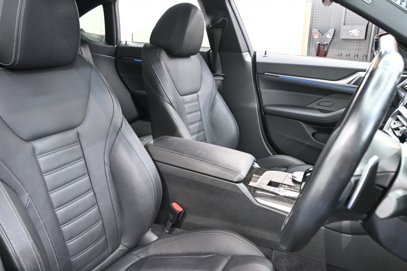 BMW 4シリーズ 420i ｸﾞﾗﾝｸｰﾍﾟ Mｽﾎﾟｰﾂ&ﾊｲﾗｲﾝP ｺﾝﾌｫｰﾄP　ﾄﾞﾗｲﾋﾞﾝｸﾞｱｼｽﾄﾌﾟﾛﾌｪｯｼｮﾅﾙ 黒革 BMWﾗｲﾌﾞｺｯｸﾋﾟｯﾄ ﾌﾙｾｸﾞ Mｴｱﾛ&19ｲﾝﾁAW LEDﾗｲﾄ harman/kardon　2年保証付