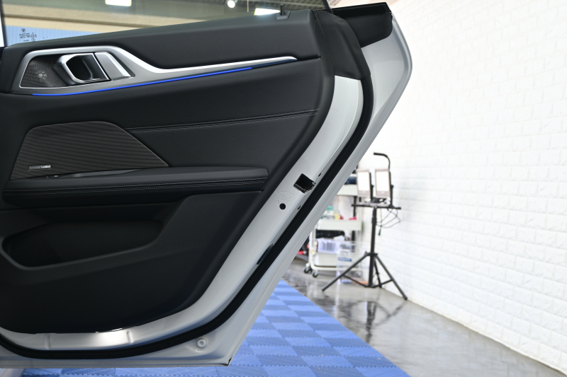 BMW 4シリーズ 420i ｸﾞﾗﾝｸｰﾍﾟ Mｽﾎﾟｰﾂ&ﾊｲﾗｲﾝP ｺﾝﾌｫｰﾄP　ﾄﾞﾗｲﾋﾞﾝｸﾞｱｼｽﾄﾌﾟﾛﾌｪｯｼｮﾅﾙ 黒革 BMWﾗｲﾌﾞｺｯｸﾋﾟｯﾄ ﾌﾙｾｸﾞ Mｴｱﾛ&19ｲﾝﾁAW LEDﾗｲﾄ harman/kardon　2年保証付