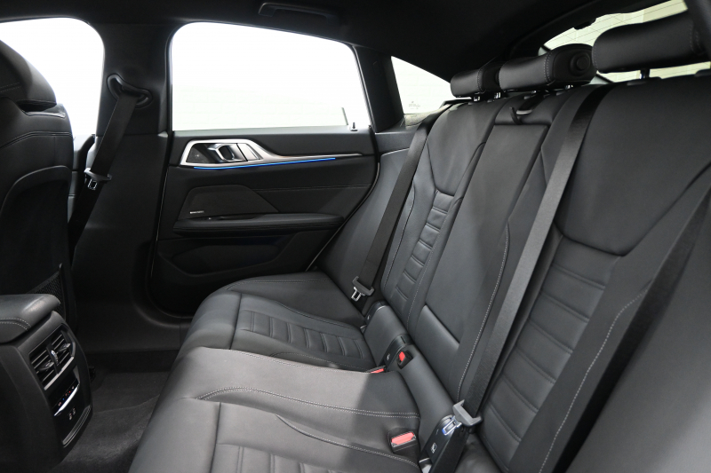 BMW 4シリーズ 420i ｸﾞﾗﾝｸｰﾍﾟ Mｽﾎﾟｰﾂ&ﾊｲﾗｲﾝP ｺﾝﾌｫｰﾄP　ﾄﾞﾗｲﾋﾞﾝｸﾞｱｼｽﾄﾌﾟﾛﾌｪｯｼｮﾅﾙ 黒革 BMWﾗｲﾌﾞｺｯｸﾋﾟｯﾄ ﾌﾙｾｸﾞ Mｴｱﾛ&19ｲﾝﾁAW LEDﾗｲﾄ harman/kardon　2年保証付