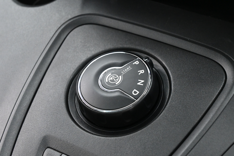 シトロエン ベルランゴ ﾏｯｸｽ BlueHDi XTR Pack　特別仕様車 ACC Pｽﾀ 専用ｼｰﾄ&ｲﾝﾃﾘｱ BSM  ﾊﾟﾉﾗﾏR 純正SDﾅﾋﾞ Carplay ｱﾝﾋﾞｴﾝｽﾗｲﾄ 専用ｴｸｽﾃﾘｱ&専用17ｲﾝﾁAW　2年保証付