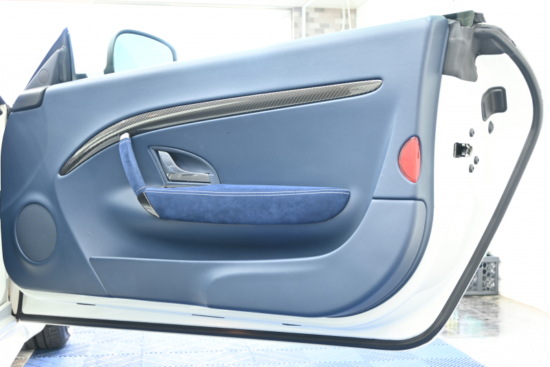 マセラティ グランツーリズモ ｽﾎﾟｰﾂ MCｵｰﾄｼﾌﾄ　ｱﾙｶﾝﾀｰﾗPKG ﾃﾞｨｰﾌﾟﾌﾞﾙｰｱﾙｶﾝﾀｰﾗ×黒革ｼｰﾄ&ｶｰﾎﾞﾝｲﾝﾃﾘｱﾄﾘﾑ  純正ﾅﾋﾞTV Bｶﾒﾗ ｱﾙｶﾝﾀｰﾗ×本革ｽﾃｱ&ﾊﾟﾄﾞﾙｼﾌﾄ 20ｲﾝﾁMCﾏｯﾄｸﾞﾗﾌｧｲﾄﾘﾑAW ﾌﾞﾙｰｷｬﾘﾊﾟｰ　2年保証付