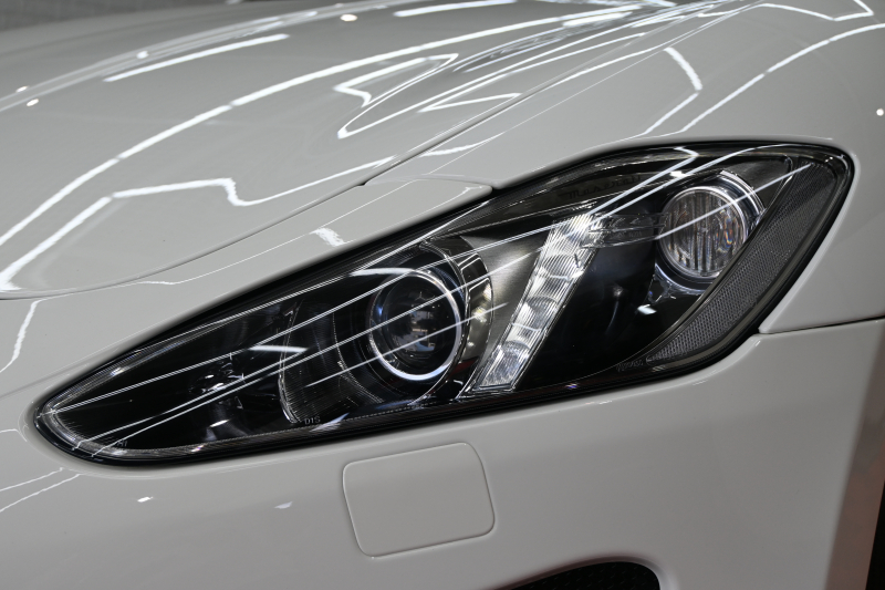 マセラティ グランツーリズモ ｽﾎﾟｰﾂ MCｵｰﾄｼﾌﾄ　ｱﾙｶﾝﾀｰﾗPKG ﾃﾞｨｰﾌﾟﾌﾞﾙｰｱﾙｶﾝﾀｰﾗ×黒革ｼｰﾄ&ｶｰﾎﾞﾝｲﾝﾃﾘｱﾄﾘﾑ  純正ﾅﾋﾞTV Bｶﾒﾗ ｱﾙｶﾝﾀｰﾗ×本革ｽﾃｱ&ﾊﾟﾄﾞﾙｼﾌﾄ 20ｲﾝﾁMCﾏｯﾄｸﾞﾗﾌｧｲﾄﾘﾑAW ﾌﾞﾙｰｷｬﾘﾊﾟｰ　2年保証付