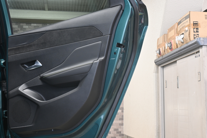 プジョー 308 308SW GT ﾌﾞﾙｰHDi　☆期間限定掲載☆ ACC BSM ｽﾏｰﾄｷｰ 専用ｽﾎﾟｰﾂｼｰﾄ ﾊﾟﾉﾗﾏSR Carplay i-Connect 360ｶﾒﾗ 自動Rｹﾞｰﾄ OZ18AW　新車保証