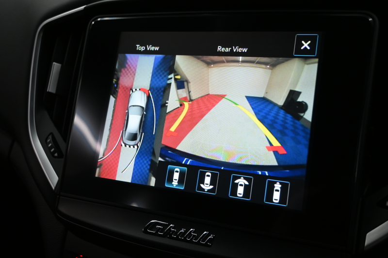 マセラティ ギブリ ｸﾞﾗﾝｽﾎﾟｰﾂ ﾄﾞﾗｲﾊﾞｰｽﾞｱｼｽﾀﾝｽ&ﾂｰﾘﾝｸﾞP　後期 ACC BSM LKA 黒革 SR 8.4ｲﾝﾁMTC+ Carplay 自動ﾄﾗﾝｸ 21ｲﾝﾁﾁﾀｰﾉAW ｽｶｲﾌｯｸｻｽ LED　2年保証付