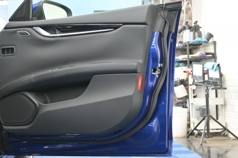 マセラティ ギブリ ｸﾞﾗﾝｽﾎﾟｰﾂ ﾄﾞﾗｲﾊﾞｰｽﾞｱｼｽﾀﾝｽ&ﾂｰﾘﾝｸﾞP　後期 ACC BSM LKA 黒革 SR 8.4ｲﾝﾁMTC+ Carplay 自動ﾄﾗﾝｸ 21ｲﾝﾁﾁﾀｰﾉAW ｽｶｲﾌｯｸｻｽ LED　2年保証付