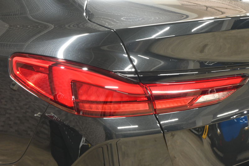 BMW 2シリーズ 218dｸﾞﾗﾝｸｰﾍﾟ Mｽﾎﾟｰﾂ ﾌﾟﾗｽﾊﾟｯｹｰｼﾞ　ｺﾝﾌｫA 黒革 ﾊﾟﾉﾗﾏｻﾝﾙｰﾌ iDriveﾅﾋﾞ Bｶﾒﾗ HiFiｽﾋﾟｰｶｰ LEDﾍｯﾄﾞﾗｲﾄ　新車保証