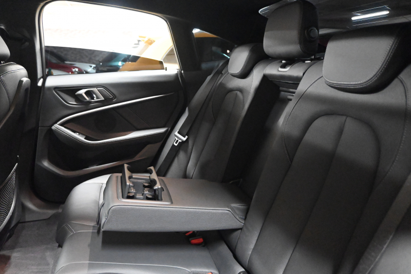 BMW 2シリーズ 218dｸﾞﾗﾝｸｰﾍﾟ Mｽﾎﾟｰﾂ ﾌﾟﾗｽﾊﾟｯｹｰｼﾞ　ｺﾝﾌｫA 黒革 ﾊﾟﾉﾗﾏｻﾝﾙｰﾌ iDriveﾅﾋﾞ Bｶﾒﾗ HiFiｽﾋﾟｰｶｰ LEDﾍｯﾄﾞﾗｲﾄ　新車保証