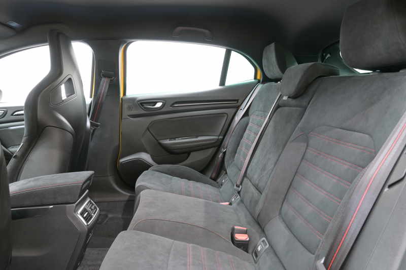 ルノー メガーヌ RSﾄﾛﾌｨｰ　RECARO製ﾌﾛﾝﾄﾊﾞｹｯﾄｼｰﾄ 純正ﾀｯﾁｽｸﾘｰﾝ Bluetoothｵｰﾃﾞｨｵ CarPlay Bｶﾒﾗ 前後PTS 19ｲﾝﾁ鍛造AW ﾌﾞﾚﾝﾎﾞ製ﾚｯﾄﾞｷｬﾘﾊﾟｰ LEDﾍｯﾄﾞﾗｲﾄ　2年保証付