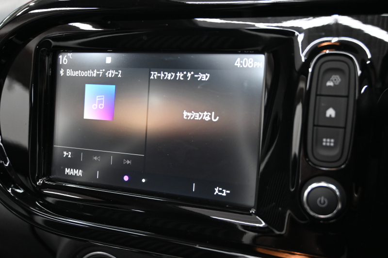 ルノー トゥインゴ ｲﾝﾃﾝｽ ｷｬﾝﾊﾞｽﾄｯﾌﾟ　 1ｵﾅ ﾚｻﾞｰ調×ﾌｧﾌﾞﾘｯｸｼｰﾄ ｼｰﾄﾋｰﾀｰ 純正ﾀｯﾁﾓﾆﾀｰ Bｶﾒﾗ Carplay 純正16ｲﾝﾁAW　2年保証付