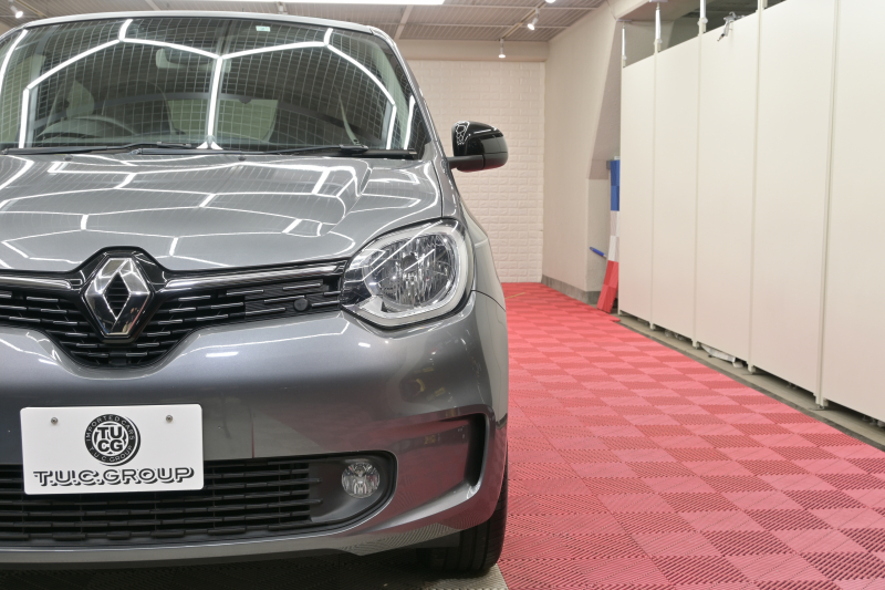 ルノー トゥインゴ ｲﾝﾃﾝｽ ｷｬﾝﾊﾞｽﾄｯﾌﾟ　 1ｵﾅ ﾚｻﾞｰ調×ﾌｧﾌﾞﾘｯｸｼｰﾄ ｼｰﾄﾋｰﾀｰ 純正ﾀｯﾁﾓﾆﾀｰ Bｶﾒﾗ Carplay 純正16ｲﾝﾁAW　2年保証付