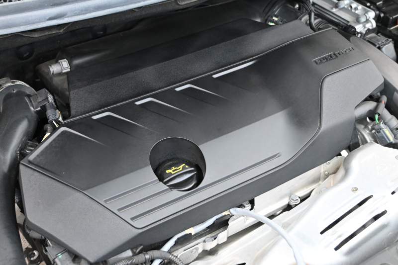 プジョー 5008 GT　後期ﾓﾃﾞﾙ ACC LKA ﾊｰﾌ革 ﾊﾟﾉﾗﾏR 純正ﾅﾋﾞTV ﾘｱﾓﾆﾀｰ Carplay Bｶﾒﾗ 前後ｺｰﾅｰｾﾝｻｰ 純正18ｲﾝﾁAW LEDﾗｲﾄ　2年保証付