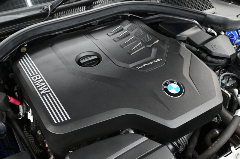 BMW 3シリーズ 320i ｽﾎﾟｰﾂ ﾃﾞﾋﾞｭｰ&ｺﾝﾌｫｰﾄP　ACC ｳﾞｧｰﾈｽｶﾚｻﾞｰ 純正HDDﾅﾋﾞ Carplay Bｶﾒﾗ Mｴｱﾛ&19ｲﾝﾁAW 自動ﾄﾗﾝｸ ﾜｲﾔﾚｽﾁｬｰｼﾞ　2年保証付