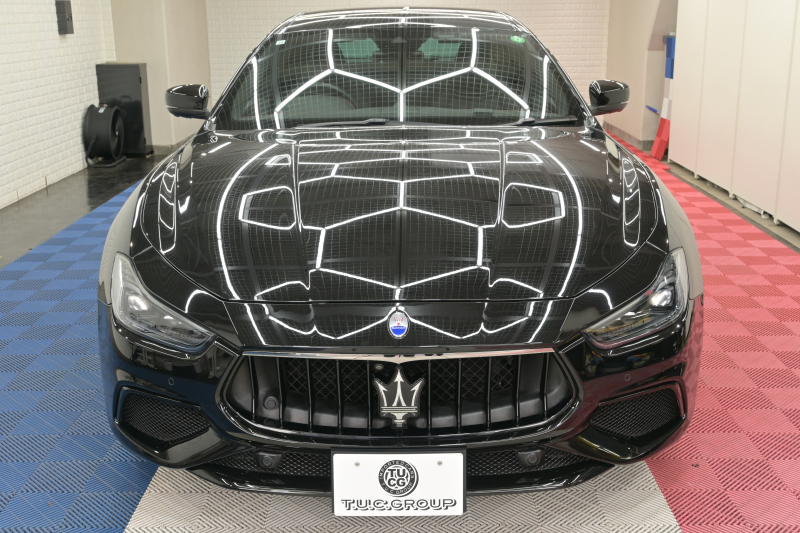 マセラティ ギブリ S ｸﾞﾗﾝｽﾎﾟｰﾂ ﾈﾘｯｼﾓPKG　ACC BSM 黒革 8.4ｲﾝﾁMTC+ TV CarPlay 360ｶﾒﾗ ｳﾗｰﾉ20ｲﾝﾁAW ﾊﾟﾄﾞﾙｼﾌﾄ harman/kardon　2年保証付