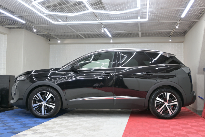 プジョー 3008 GT PLUG-IN HYBRID 4　1ｵｰﾅｰ 後期ﾓﾃﾞﾙ ACC LKA ﾊｰﾌ革 ﾊﾟﾉﾗﾏR 純正ﾅﾋﾞTV ﾘｱﾓﾆﾀｰ CarPlay ﾊﾟﾉﾗﾏﾋﾞｭｰｶﾒﾗ 前後ｺｰﾅｰｾﾝｻｰ 純正18ｲﾝﾁAW LEDﾗｲﾄ　新車保証継承可