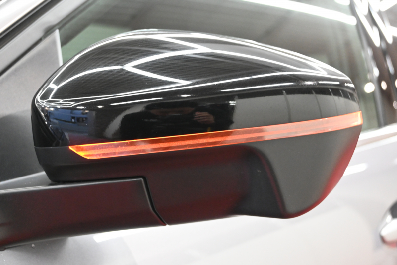 プジョー 5008 GTﾗｲﾝ ﾌﾞﾙｰHDI　ACC Pｽﾀ ECO BSM ﾊｰﾌﾚｻﾞｰ ﾏｯｻｰｼﾞ機能 純正ﾀｯﾁｽｸﾘｰﾝ ﾌﾙｾｸﾞ Carplay BTｵｰﾃﾞｨｵ&TEL 純正18ｲﾝﾁAW　2年保証付