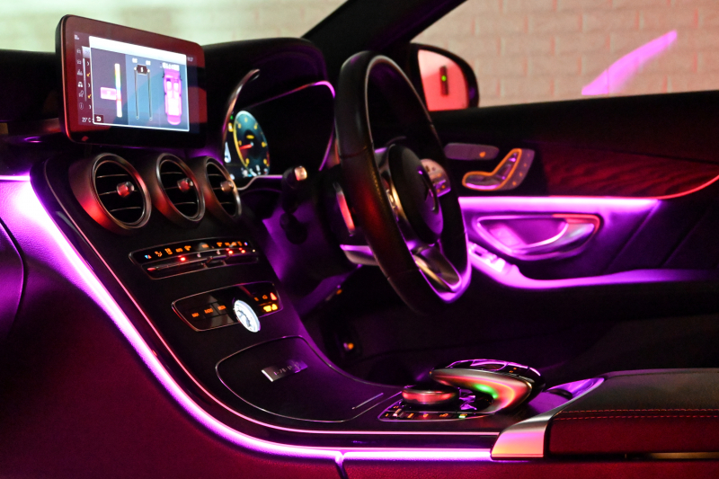 メルセデスベンツ Cクラス C220d ﾛｰﾚｳｽED ｽﾎﾟｰﾂ+&ﾚｰﾀﾞｰｾｰﾌﾃｨP　後期 ACC Pｽﾀ ECO LKA 黒革 HDDﾅﾋﾞTV Bｶﾒﾗ Carplay AMGｴｱﾛ&AMG18ｲﾝﾁAW LEDﾗｲﾄ　2年保証付