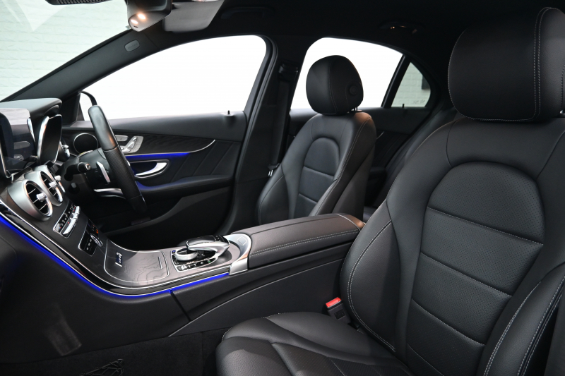 メルセデスベンツ Cクラス C220d ﾛｰﾚｳｽED ｽﾎﾟｰﾂ+&ﾚｰﾀﾞｰｾｰﾌﾃｨP　後期 ACC Pｽﾀ ECO LKA 黒革 HDDﾅﾋﾞTV Bｶﾒﾗ Carplay AMGｴｱﾛ&AMG18ｲﾝﾁAW LEDﾗｲﾄ　2年保証付