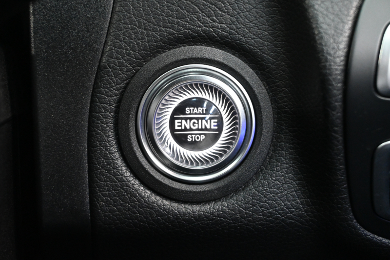 メルセデスベンツ Cクラス C220d ﾛｰﾚｳｽED ｽﾎﾟｰﾂ+&ﾚｰﾀﾞｰｾｰﾌﾃｨP　後期 ACC Pｽﾀ ECO LKA 黒革 HDDﾅﾋﾞTV Bｶﾒﾗ Carplay AMGｴｱﾛ&AMG18ｲﾝﾁAW LEDﾗｲﾄ　2年保証付