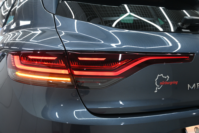 ルノー メガーヌ RSﾄﾛﾌｨｰ　1ｵﾅ RECARO製ﾌﾛﾝﾄﾊﾞｹｯﾄｼｰﾄ 純正ﾀｯﾁｽｸﾘｰﾝ Bluetoothｵｰﾃﾞｨｵ CarPlay Bｶﾒﾗ 前後PTS 19ｲﾝﾁ鍛造AW ﾌﾞﾚﾝﾎﾞ製ﾚｯﾄﾞｷｬﾘﾊﾟｰ LEDﾍｯﾄﾞﾗｲﾄ　2年保証付