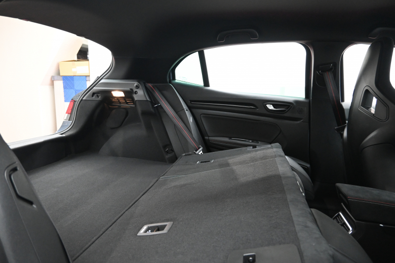 ルノー メガーヌ RSﾄﾛﾌｨｰ　1ｵﾅ RECARO製ﾌﾛﾝﾄﾊﾞｹｯﾄｼｰﾄ 純正ﾀｯﾁｽｸﾘｰﾝ Bluetoothｵｰﾃﾞｨｵ CarPlay Bｶﾒﾗ 前後PTS 19ｲﾝﾁ鍛造AW ﾌﾞﾚﾝﾎﾞ製ﾚｯﾄﾞｷｬﾘﾊﾟｰ LEDﾍｯﾄﾞﾗｲﾄ　2年保証付