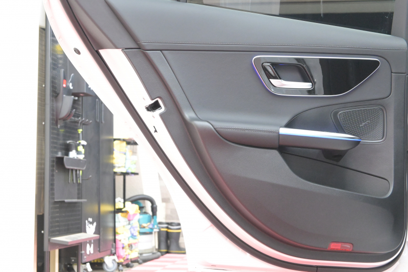 メルセデスベンツ Cクラス C220d AVG ﾍﾞｰｼｯｸ&ﾚｰﾀﾞｰｾｰﾌﾃｨP　ACC ﾘｱｱｸｽﾙ Pｽﾀ ECO  ﾊｰﾌ革 HDDﾅﾋﾞTV 360ｶﾒﾗ Carplay AMGｴｱﾛ&18ｲﾝﾁAW LEDﾗｲﾄ　2年保証付