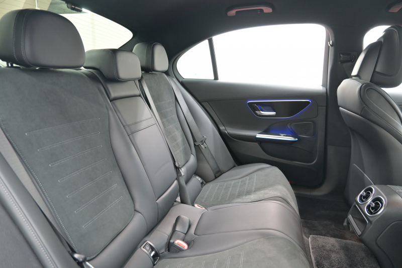 メルセデスベンツ Cクラス C220d AVG ﾍﾞｰｼｯｸ&ﾚｰﾀﾞｰｾｰﾌﾃｨP　ACC ﾘｱｱｸｽﾙ Pｽﾀ ECO  ﾊｰﾌ革 HDDﾅﾋﾞTV 360ｶﾒﾗ Carplay AMGｴｱﾛ&18ｲﾝﾁAW LEDﾗｲﾄ　2年保証付