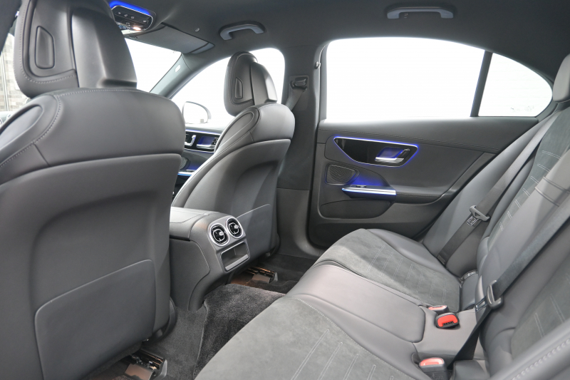 メルセデスベンツ Cクラス C220d AVG ﾍﾞｰｼｯｸ&ﾚｰﾀﾞｰｾｰﾌﾃｨP　ACC ﾘｱｱｸｽﾙ Pｽﾀ ECO  ﾊｰﾌ革 HDDﾅﾋﾞTV 360ｶﾒﾗ Carplay AMGｴｱﾛ&18ｲﾝﾁAW LEDﾗｲﾄ　2年保証付