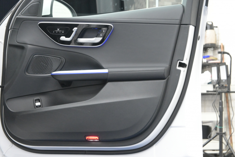 メルセデスベンツ Cクラス C220d AVG ﾍﾞｰｼｯｸ&ﾚｰﾀﾞｰｾｰﾌﾃｨP　ACC ﾘｱｱｸｽﾙ Pｽﾀ ECO  ﾊｰﾌ革 HDDﾅﾋﾞTV 360ｶﾒﾗ Carplay AMGｴｱﾛ&18ｲﾝﾁAW LEDﾗｲﾄ　2年保証付