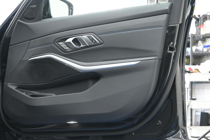 BMW 3シリーズ 320i Mｽﾎﾟｰﾂ ｺﾝﾌｫｰﾄP　ACC ﾌﾞﾗｯｸﾊｰﾌﾚｻﾞｰ 純正HDDﾅﾋﾞ Carplay Bｶﾒﾗ Mｴｱﾛ&19ｲﾝﾁAW 自動ﾄﾗﾝｸ ﾜｲﾔﾚｽﾁｬｰｼﾞ　2年保証付