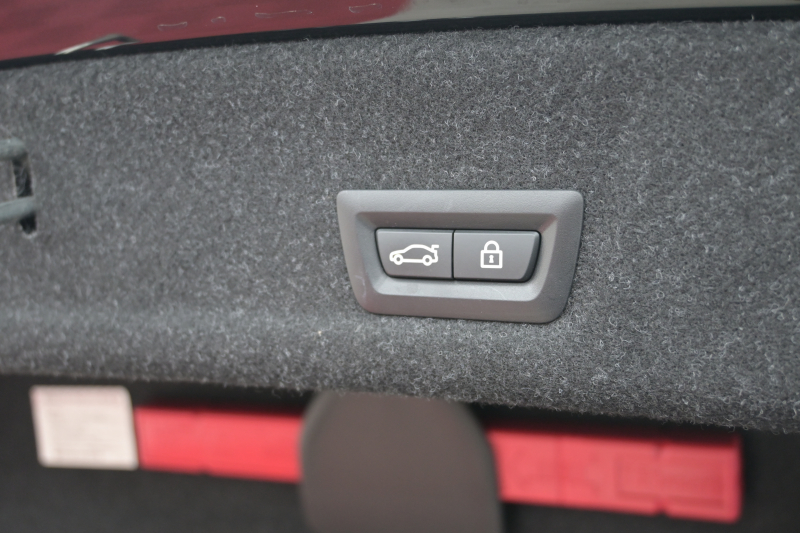 BMW 3シリーズ 320i Mｽﾎﾟｰﾂ ｺﾝﾌｫｰﾄP　ACC ﾌﾞﾗｯｸﾊｰﾌﾚｻﾞｰ 純正HDDﾅﾋﾞ Carplay Bｶﾒﾗ Mｴｱﾛ&19ｲﾝﾁAW 自動ﾄﾗﾝｸ ﾜｲﾔﾚｽﾁｬｰｼﾞ　2年保証付