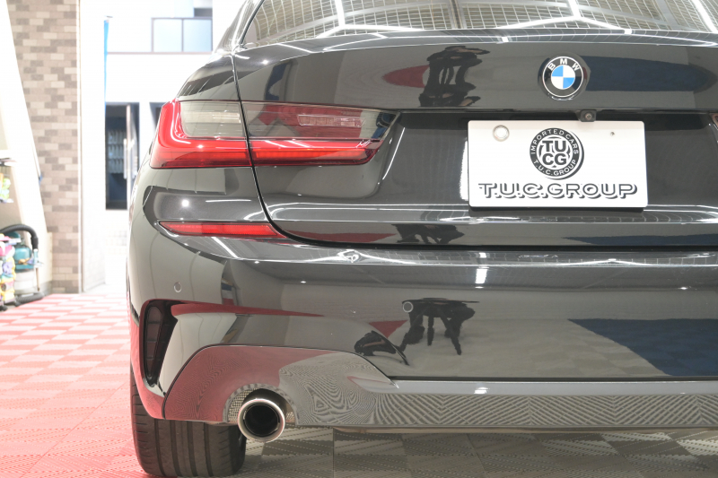 BMW 3シリーズ 320i Mｽﾎﾟｰﾂ ｺﾝﾌｫｰﾄP　ACC ﾌﾞﾗｯｸﾊｰﾌﾚｻﾞｰ 純正HDDﾅﾋﾞ Carplay Bｶﾒﾗ Mｴｱﾛ&19ｲﾝﾁAW 自動ﾄﾗﾝｸ ﾜｲﾔﾚｽﾁｬｰｼﾞ　2年保証付