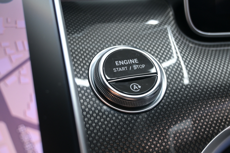 メルセデスベンツ Cクラス C200 4MATIC AVG AMGﾗｲﾝ&ﾚｰﾀﾞｰｾｰﾌﾃｨPKG　1ｵｰﾅｰ ACC 4WD Pｽﾀ ECO ﾊｰﾌ革 HDDﾅﾋﾞTV 360ｶﾒﾗ CarPlay AMGｴｱﾛ&18ｲﾝﾁAW LEDﾗｲﾄ　2年保証付