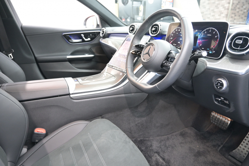 メルセデスベンツ Cクラス C200 4MATIC AVG AMGﾗｲﾝ&ﾚｰﾀﾞｰｾｰﾌﾃｨPKG　1ｵｰﾅｰ ACC 4WD Pｽﾀ ECO ﾊｰﾌ革 HDDﾅﾋﾞTV 360ｶﾒﾗ CarPlay AMGｴｱﾛ&18ｲﾝﾁAW LEDﾗｲﾄ　2年保証付