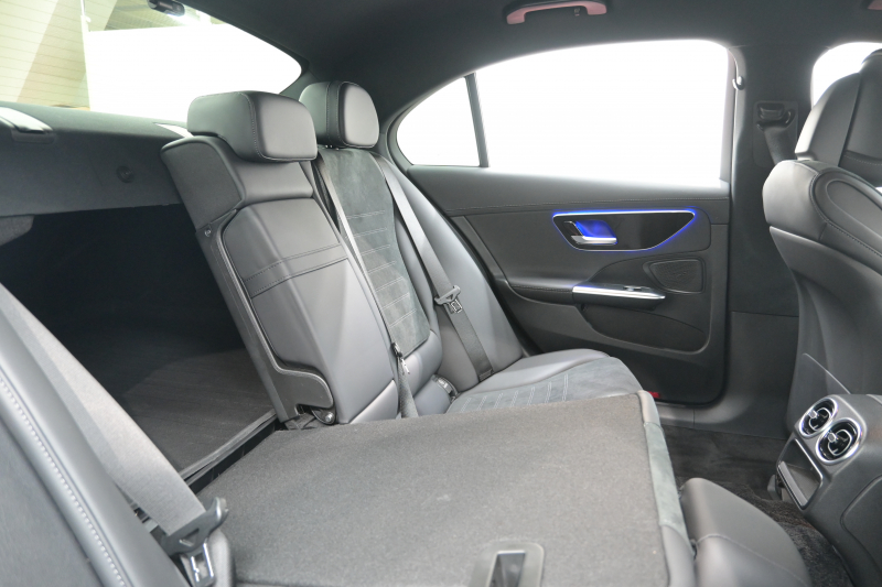 メルセデスベンツ Cクラス C200 4MATIC AVG AMGﾗｲﾝ&ﾚｰﾀﾞｰｾｰﾌﾃｨPKG　1ｵｰﾅｰ ACC 4WD Pｽﾀ ECO ﾊｰﾌ革 HDDﾅﾋﾞTV 360ｶﾒﾗ CarPlay AMGｴｱﾛ&18ｲﾝﾁAW LEDﾗｲﾄ　2年保証付