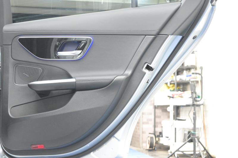 メルセデスベンツ Cクラス C200 4MATIC AVG AMGﾗｲﾝ&ﾚｰﾀﾞｰｾｰﾌﾃｨPKG　1ｵｰﾅｰ ACC 4WD Pｽﾀ ECO ﾊｰﾌ革 HDDﾅﾋﾞTV 360ｶﾒﾗ CarPlay AMGｴｱﾛ&18ｲﾝﾁAW LEDﾗｲﾄ　2年保証付