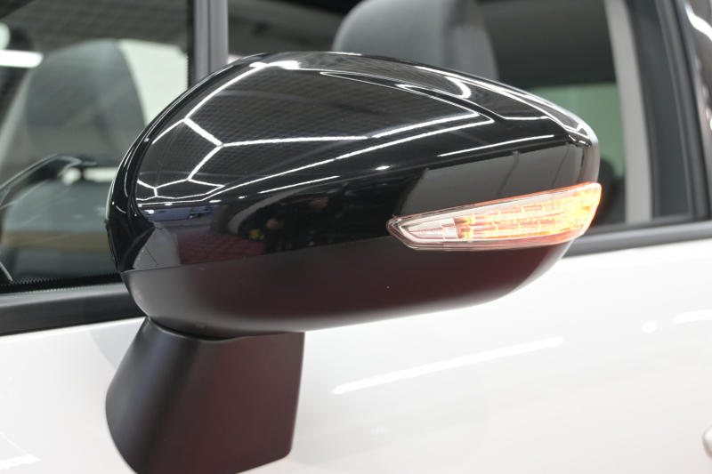 シトロエン C3 ｴｱｸﾛｽSUV ｼｬｲﾝPKG　後期ﾓﾃﾞﾙ 1ｵﾅ ﾚｻﾞｰ×ﾌｧﾌﾞﾘｯｸｺﾝﾋﾞﾚｻﾞｰｼｰﾄ ｸﾙｺﾝ 純正7ｲﾝﾁﾀｯﾁｽｸﾘｰﾝ CarPlay Bｶﾒﾗ 純正17ｲﾝﾁAW LEDﾗｲﾄ ｱｸﾃｨﾌﾞｾｰﾌﾃｨﾌﾞﾚｰｷ　2年保証付