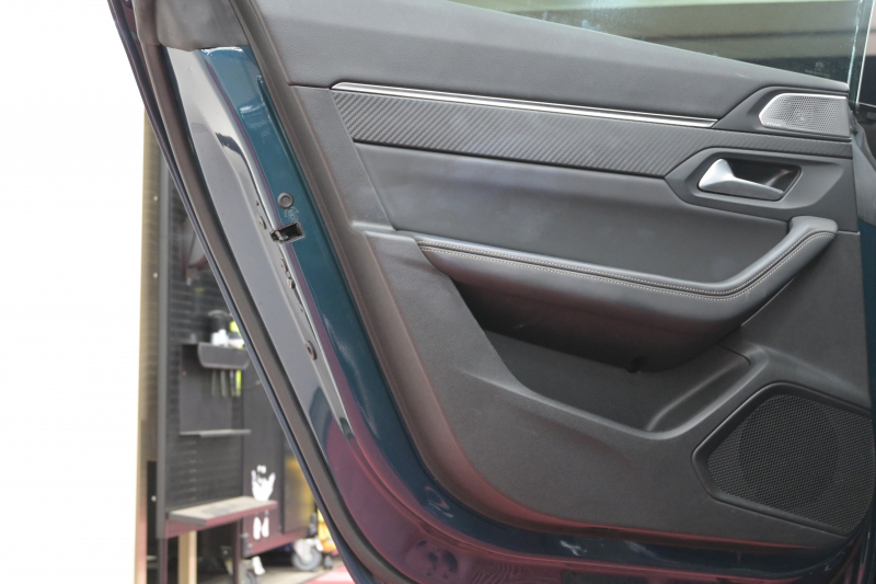 プジョー 508 508 GT ﾌﾞﾙｰHDi ﾌﾟﾚﾐｱﾑﾚｻﾞｰED　ACC ｱｸﾃｨﾌﾞｾｰﾌﾃｨ ﾚｰﾝｷｰﾌﾟA ﾅｯﾊﾟ革 ﾊﾟﾉﾗﾏSR 純正ﾅﾋﾞTV CarPlay ﾅｲﾄﾋﾞｼﾞｮﾝ FOCALｽﾋﾟｰｶｰ  18ｲﾝﾁAW　2年保証