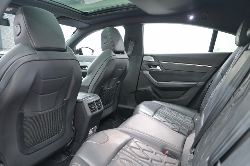 プジョー 508 508 GT ﾌﾞﾙｰHDi ﾌﾟﾚﾐｱﾑﾚｻﾞｰED　ACC ｱｸﾃｨﾌﾞｾｰﾌﾃｨ ﾚｰﾝｷｰﾌﾟA ﾅｯﾊﾟ革 ﾊﾟﾉﾗﾏSR 純正ﾅﾋﾞTV CarPlay ﾅｲﾄﾋﾞｼﾞｮﾝ FOCALｽﾋﾟｰｶｰ  18ｲﾝﾁAW　2年保証