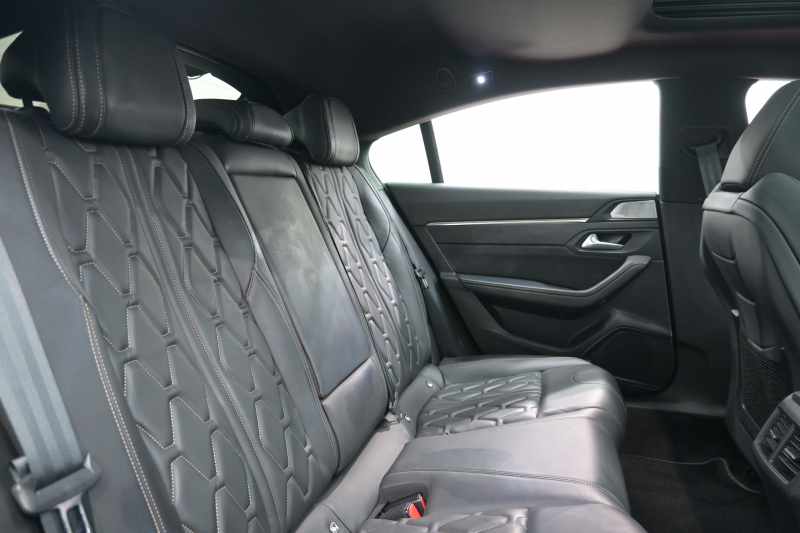 プジョー 508 508 GT ﾌﾞﾙｰHDi ﾌﾟﾚﾐｱﾑﾚｻﾞｰED　ACC ｱｸﾃｨﾌﾞｾｰﾌﾃｨ ﾚｰﾝｷｰﾌﾟA ﾅｯﾊﾟ革 ﾊﾟﾉﾗﾏSR 純正ﾅﾋﾞTV CarPlay ﾅｲﾄﾋﾞｼﾞｮﾝ FOCALｽﾋﾟｰｶｰ  18ｲﾝﾁAW　2年保証