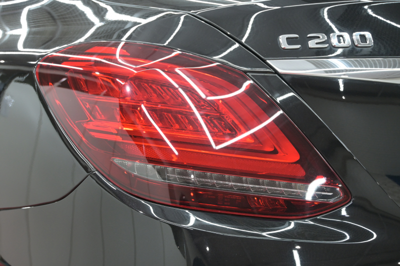 メルセデスベンツ Cクラス C200 ﾛｰﾚｳｽED ｽﾎﾟｰﾂ+&ﾚｰﾀﾞｰｾｰﾌﾃｨP　後期 ACC Pｽﾀ ECO LKA 黒革 ﾍﾞﾝﾁﾚｰﾀｰ 純正HDDﾅﾋﾞTV Bｶﾒﾗ CarPlay AMGｴｱﾛ&AMG18ｲﾝﾁAW LEDﾗｲﾄ　2年保証付