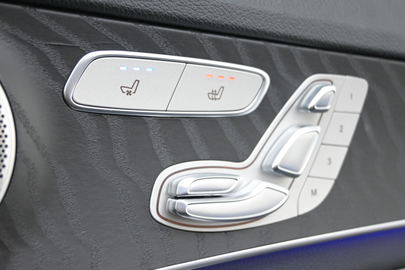 メルセデスベンツ Cクラス C200 ﾛｰﾚｳｽED ｽﾎﾟｰﾂ+&ﾚｰﾀﾞｰｾｰﾌﾃｨP　後期 ACC Pｽﾀ ECO LKA 黒革 ﾍﾞﾝﾁﾚｰﾀｰ 純正HDDﾅﾋﾞTV Bｶﾒﾗ CarPlay AMGｴｱﾛ&AMG18ｲﾝﾁAW LEDﾗｲﾄ　2年保証付