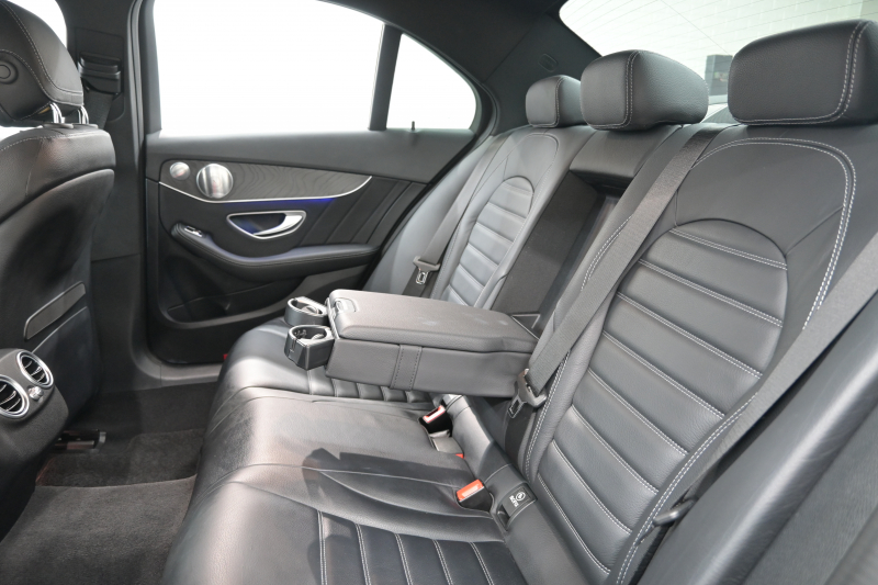 メルセデスベンツ Cクラス C200 ﾛｰﾚｳｽED ｽﾎﾟｰﾂ+&ﾚｰﾀﾞｰｾｰﾌﾃｨP　後期 ACC Pｽﾀ ECO LKA 黒革 ﾍﾞﾝﾁﾚｰﾀｰ 純正HDDﾅﾋﾞTV Bｶﾒﾗ CarPlay AMGｴｱﾛ&AMG18ｲﾝﾁAW LEDﾗｲﾄ　2年保証付