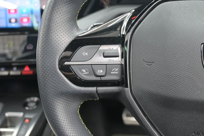 プジョー 308 GT ﾌﾞﾙｰHDi　ACC BSM 専用ｽﾎﾟｰﾂｼｰﾄ 純正ﾅﾋﾞ Carplay i-Connect 360ｶﾒﾗ LEDﾍｯﾄﾞﾗｲﾄ 純正18AW　2年保証付